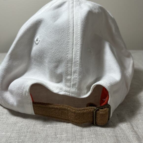 Walt Disney Studios Hat White Mickey Mouse Adjustable Cap Wool‎ Brim 100 Year - Picture 5 of 7